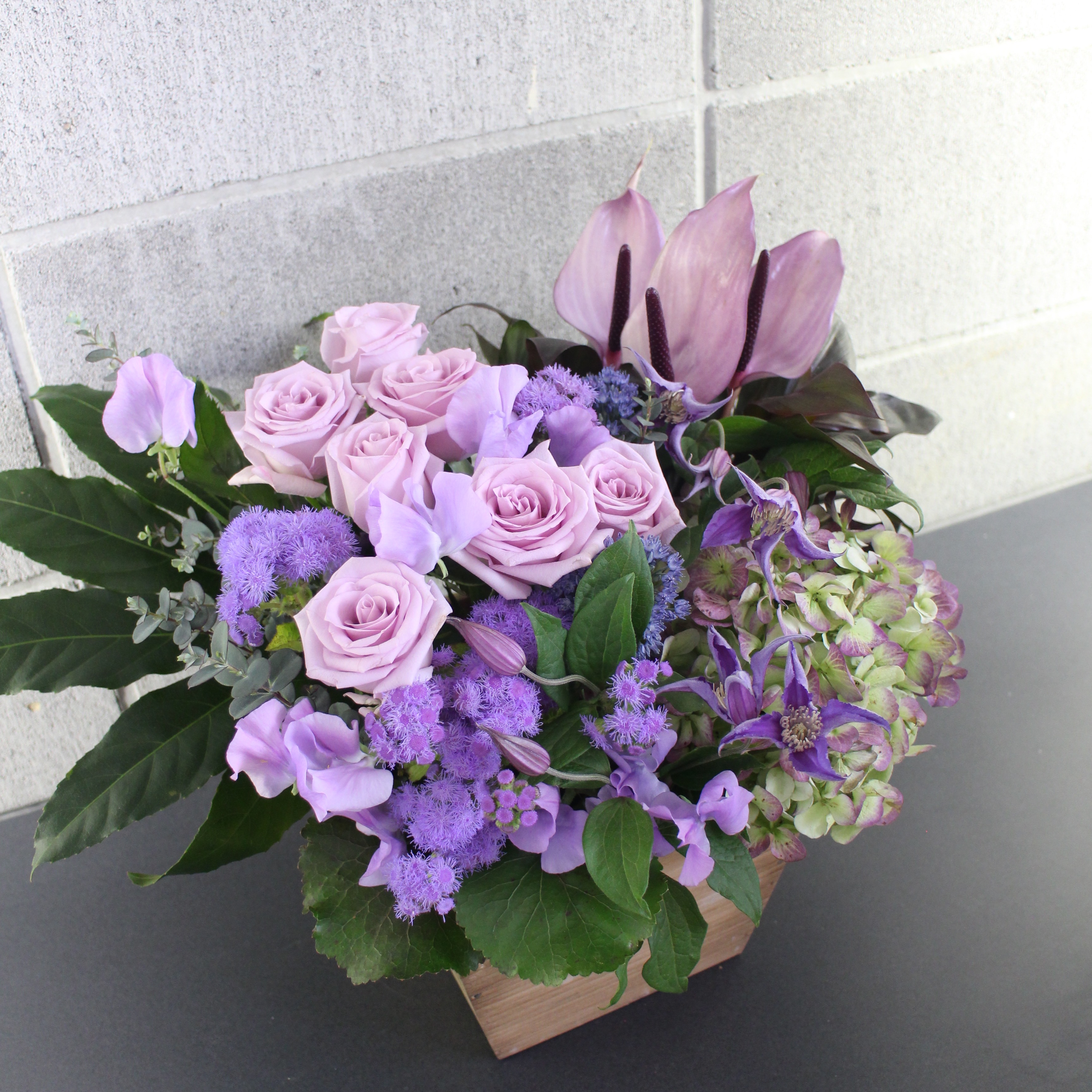 ギフト 古希のお祝いアレンジメント 札幌 花屋 花たく Hanataku