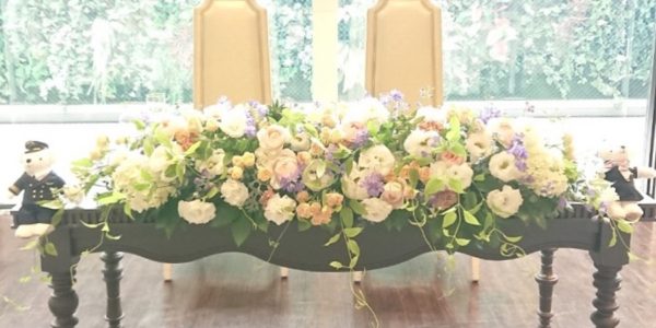 高砂装花　豪華ホワイトローズ　結婚式　2次会　メインテーブル　レストラン　造花