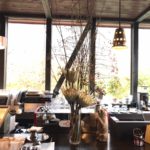 秋　カフェの生け込み